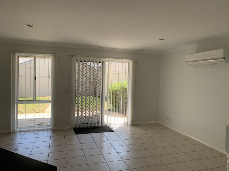 6 Pampas Lane, Cairnlea VIC 3023