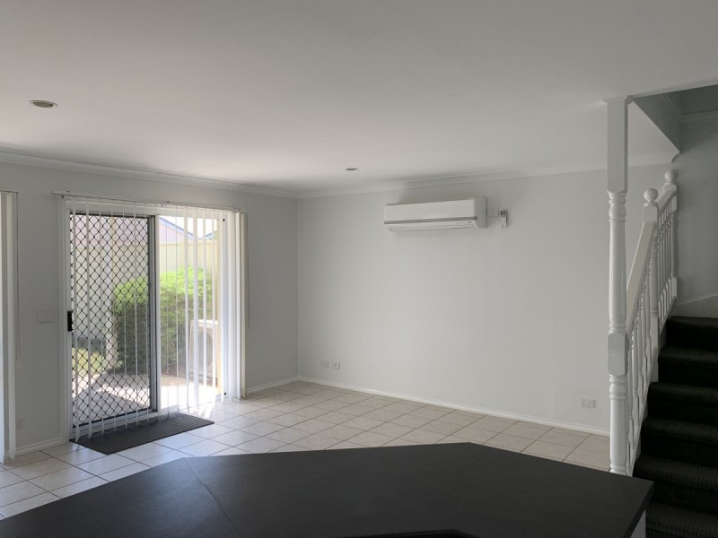 6 Pampas Lane, Cairnlea VIC 3023