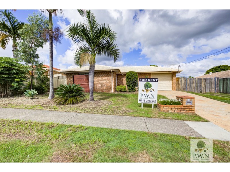 10 Federation Drive, Hillcrest QLD 4118