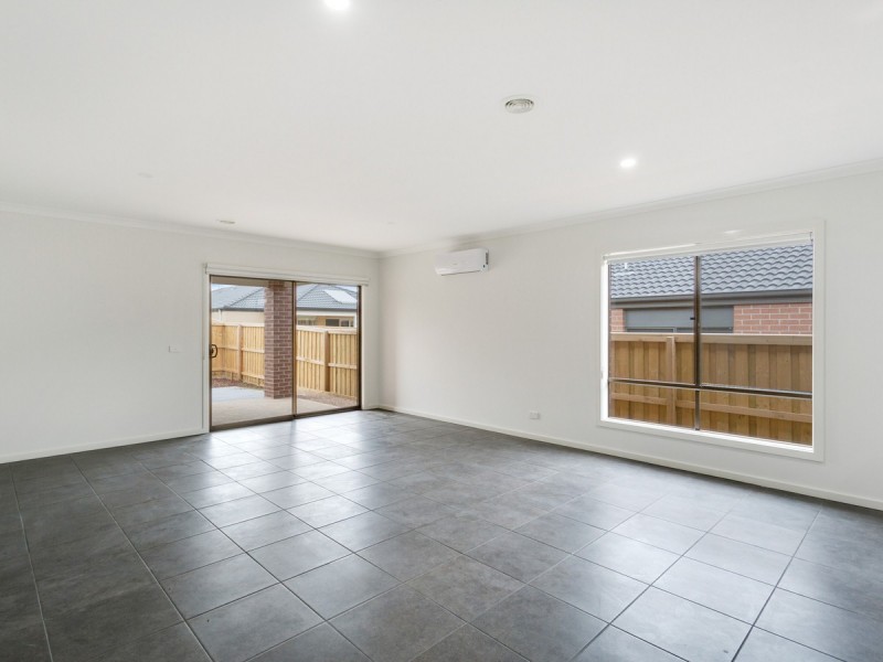 39 Dajarra Avenue, Wyndham Vale VIC 3024