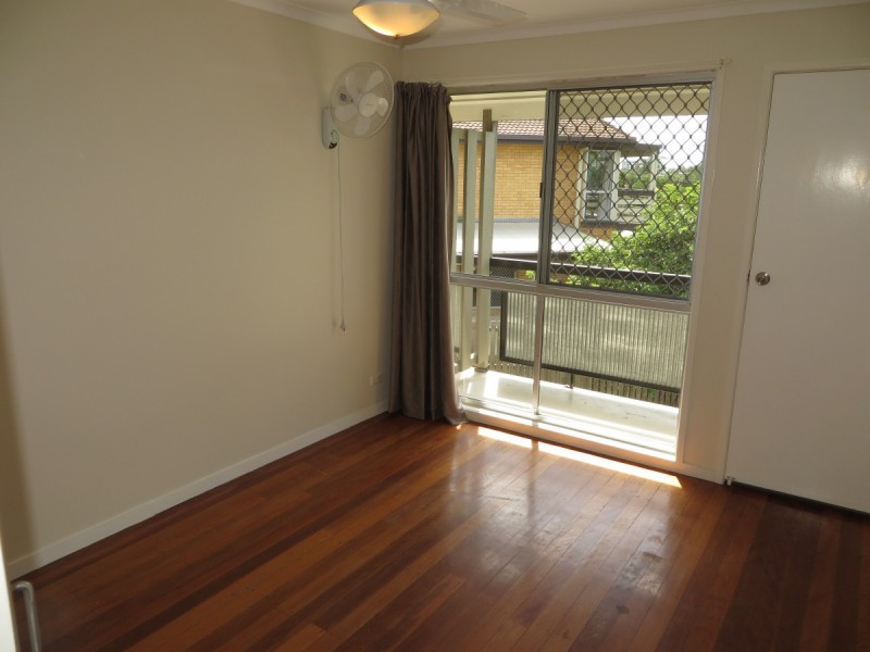 20 Omeo Street, Macgregor QLD 4109