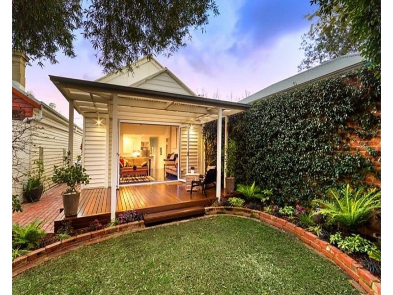 24 Abbott Grove, Clifton Hill VIC 3068