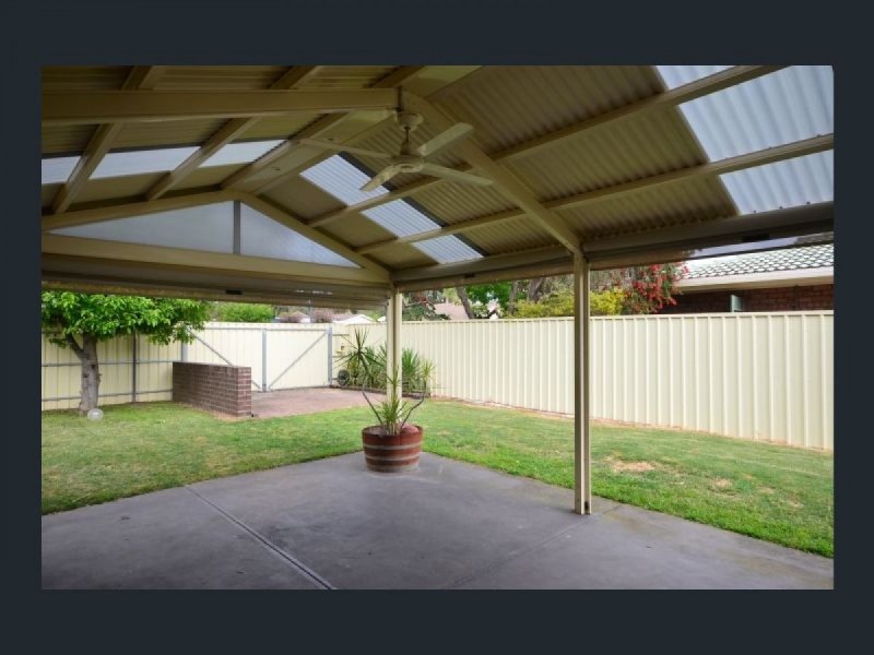 19 Reid Avenue, Aberfoyle Park SA 5159