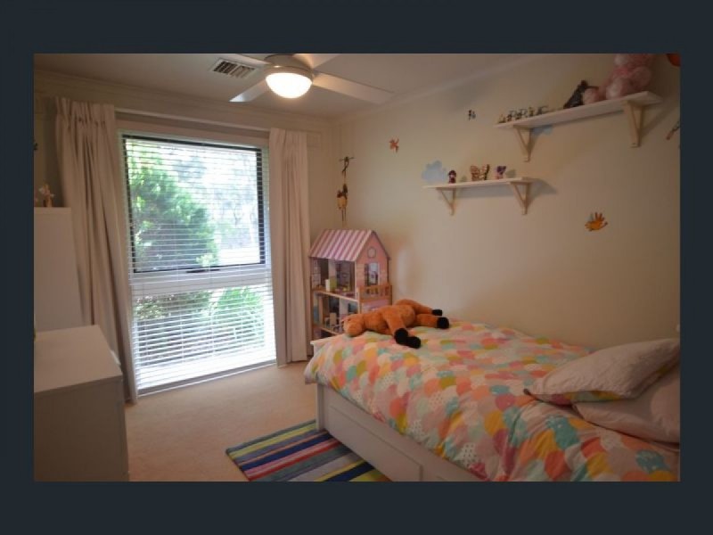 19 Reid Avenue, Aberfoyle Park SA 5159