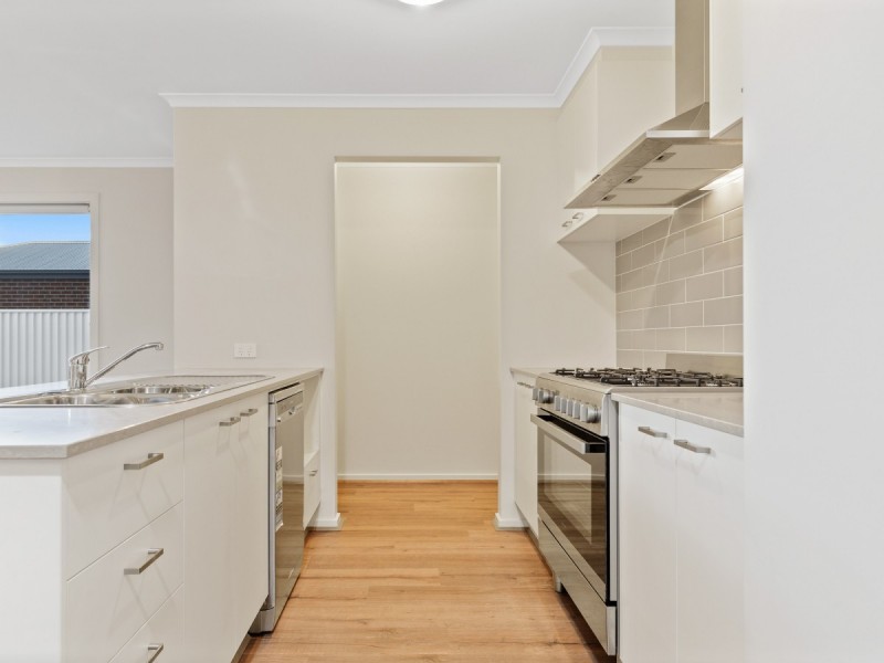 20 Techaven Street, Delacombe VIC 3356