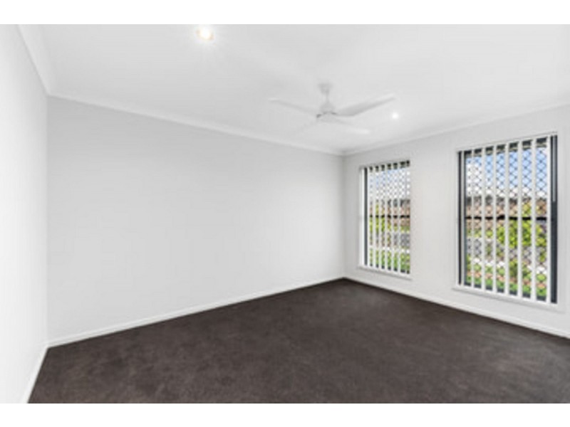 4 Ancora Street, Rothwell QLD 4022
