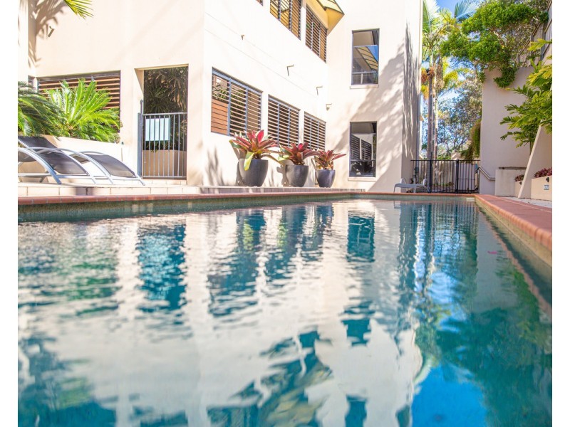 3/1-3 Tingira Crescent, Sunrise Beach QLD 4567