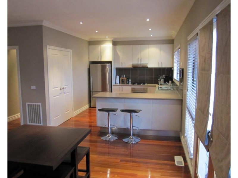 1/2 Fisher Street, Maribyrnong VIC 3032