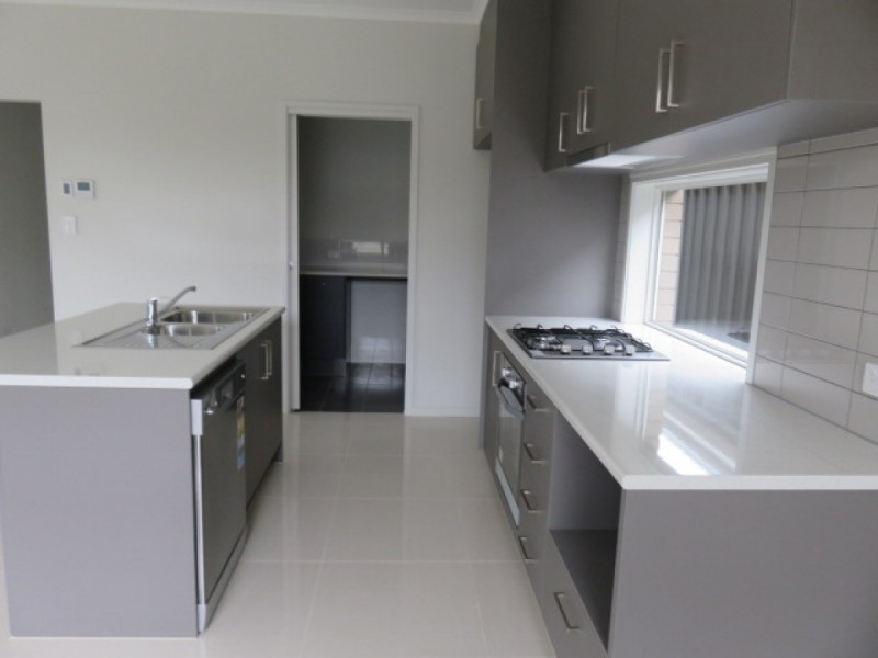 75 Boardwalk Drive, Paralowie SA 5108