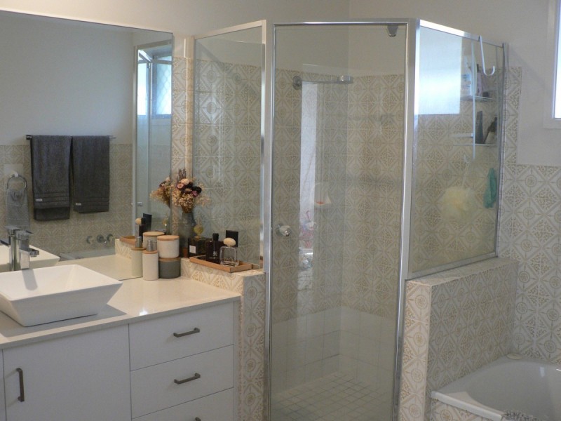 12 Tatha Avenue, Palm Beach QLD 4221