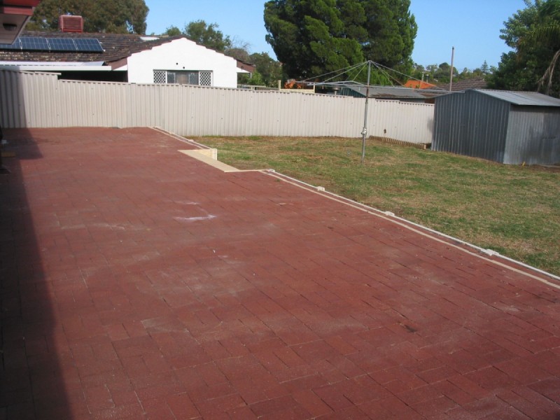 31 Currajong Crescent, Craigie WA 6025