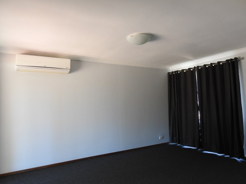 31 Currajong Crescent, Craigie WA 6025