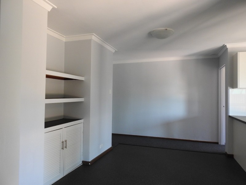 31 Currajong Crescent, Craigie WA 6025