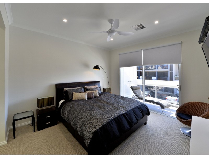 29 Marco Polo Drive, Mandurah WA 6210