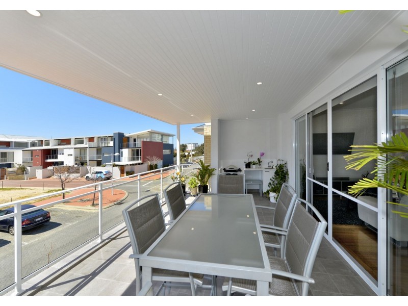 29 Marco Polo Drive, Mandurah WA 6210