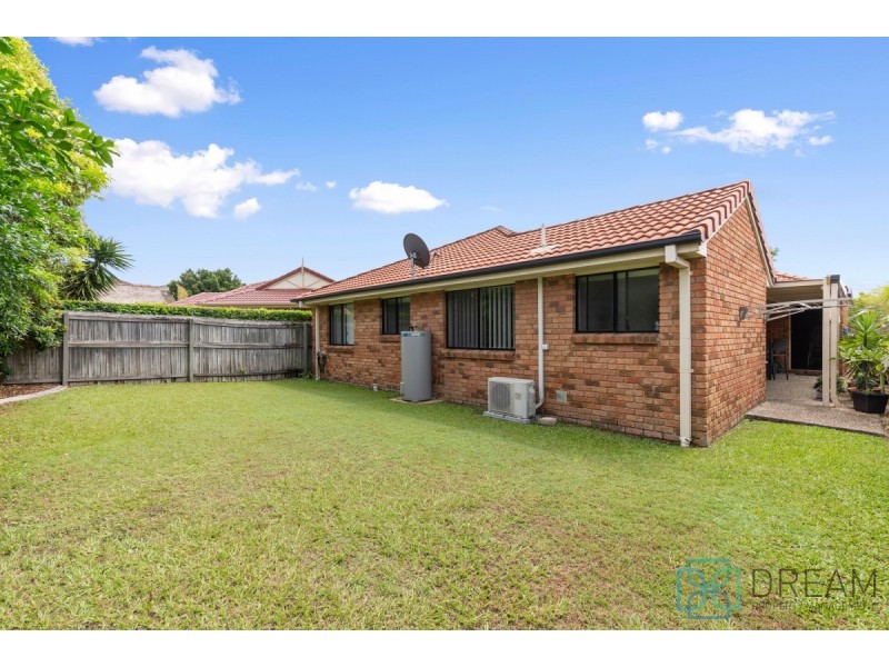 16 Monaghan Crescent, North Lakes QLD 4509