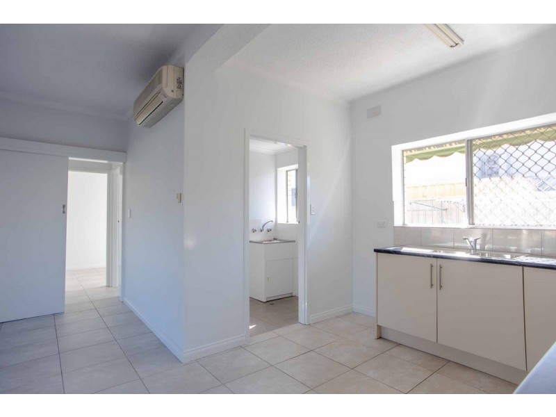 2/16 Sando Street, Findon SA 5023