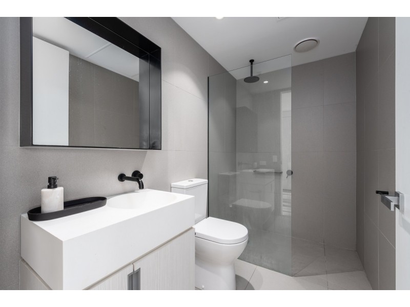 916/33 Blackwood Street, North Melbourne VIC 3051