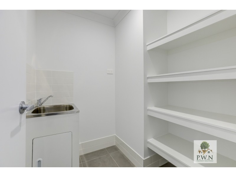 B/14 Maggiolo Street, Boronia Heights QLD 4124