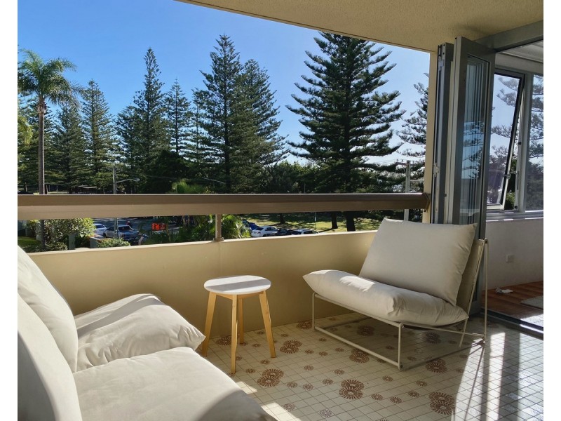 7/22-28 The Esplanade, Burleigh Heads QLD 4220