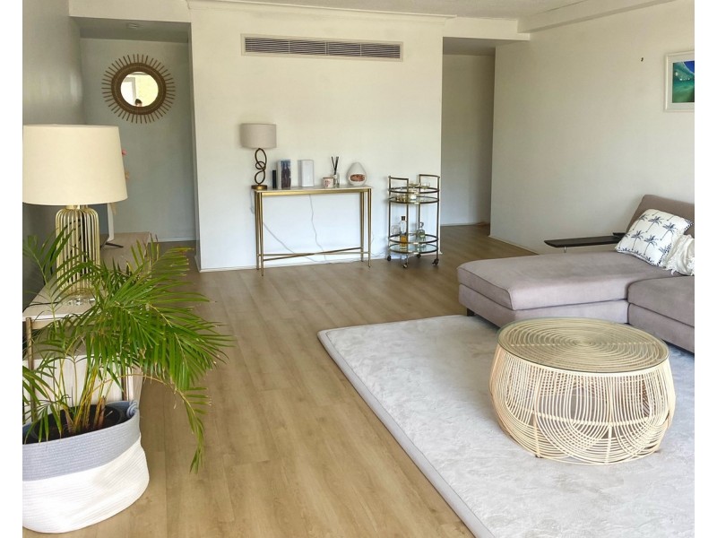 7/22-28 The Esplanade, Burleigh Heads QLD 4220