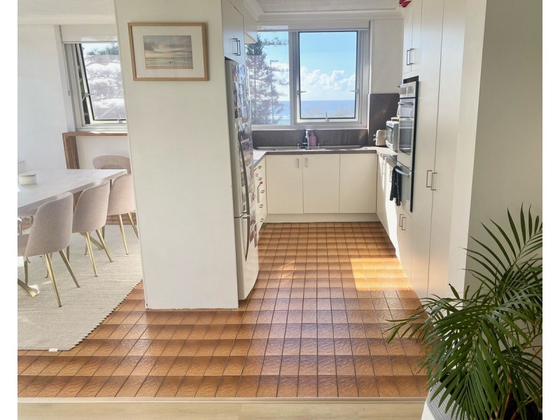 7/22-28 The Esplanade, Burleigh Heads QLD 4220