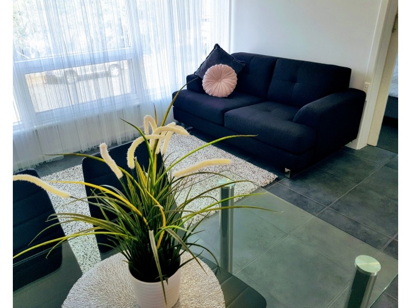 8/71 Henley Beach Road, Henley Beach South SA 5022