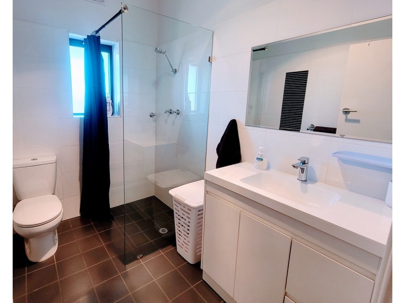 8/71 Henley Beach Road, Henley Beach South SA 5022