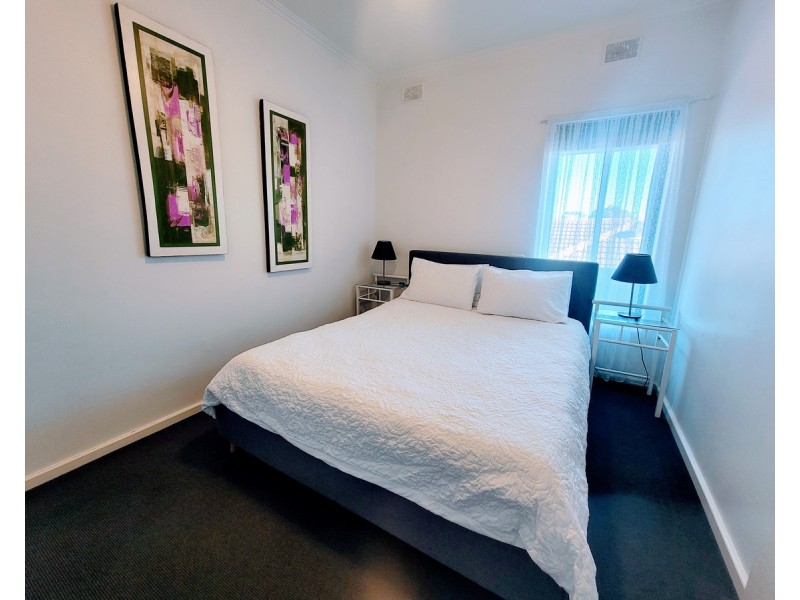 8/71 Henley Beach Road, Henley Beach South SA 5022