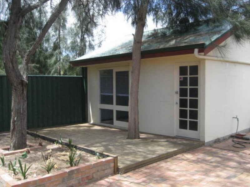 70 Forest Avenue, Black Forest SA 5035