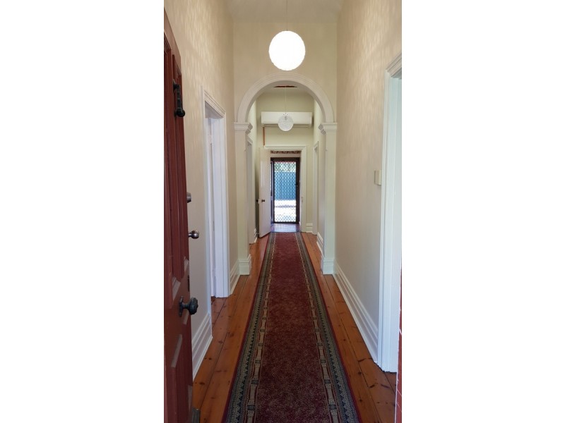 70 Forest Avenue, Black Forest SA 5035