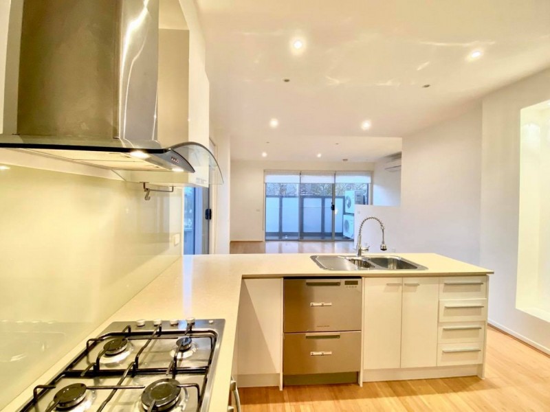 1/300 Inkerman Street, St Kilda East VIC 3183