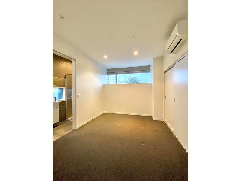 1/300 Inkerman Street, St Kilda East VIC 3183