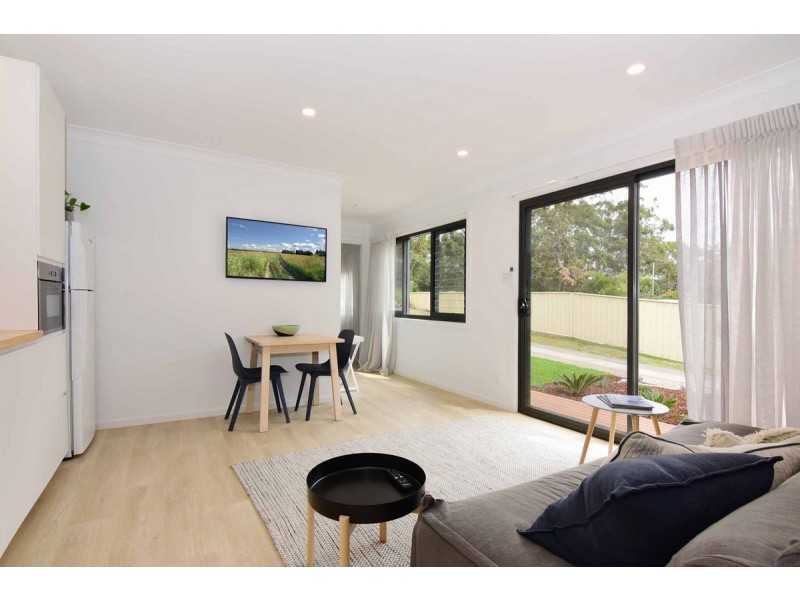 2/16 Elizabeth Drive, Vincentia NSW 2540