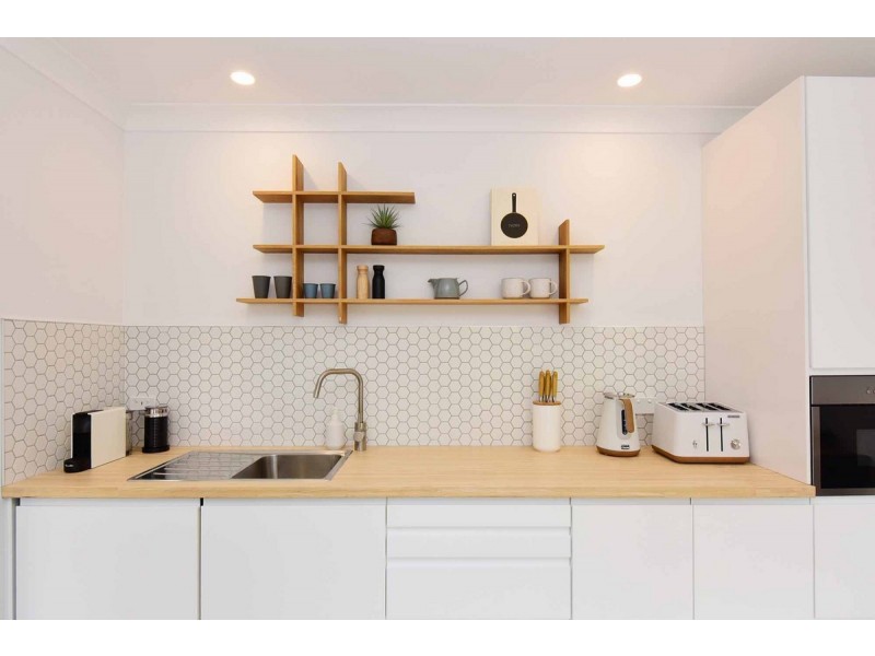 2/16 Elizabeth Drive, Vincentia NSW 2540