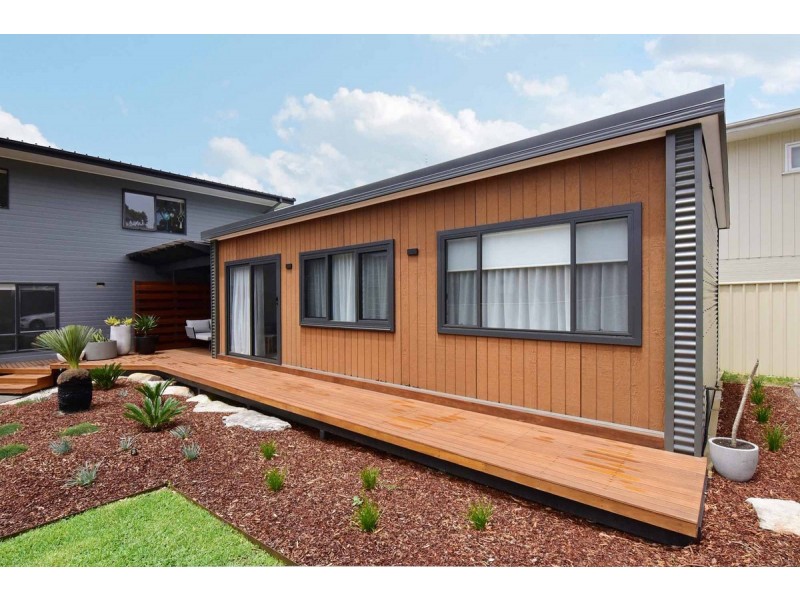 2/16 Elizabeth Drive, Vincentia NSW 2540