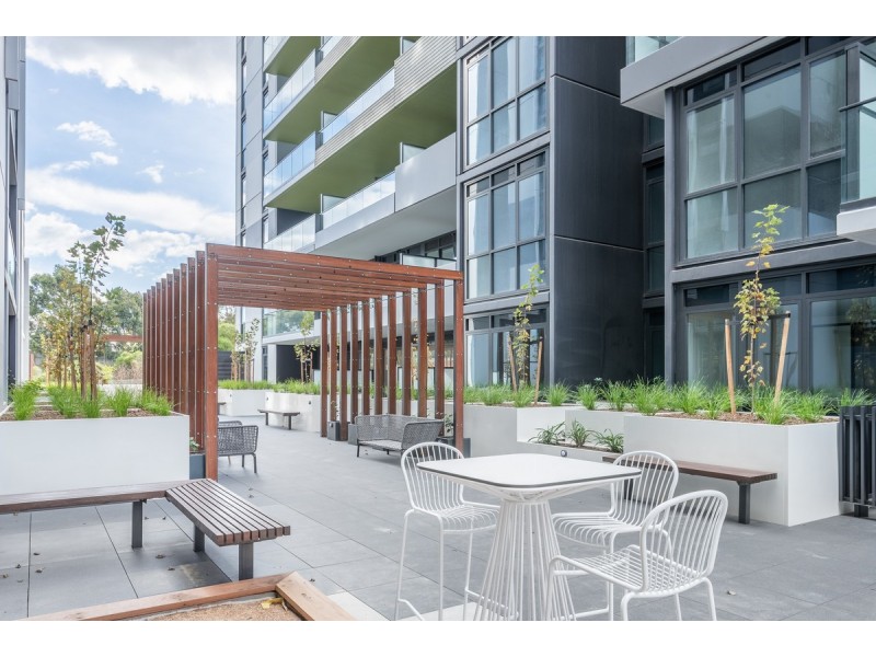 111/5 Olive York Way, Brunswick West VIC 3055