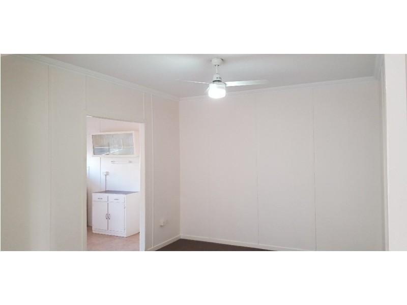 2/58 Newdegate Street, Greenslopes QLD 4120