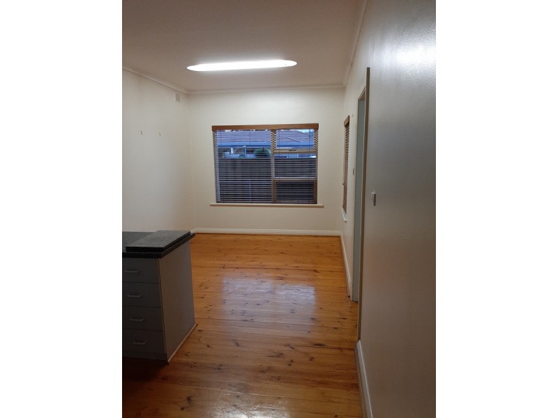 107 Cliff Street, Glengowrie SA 5044