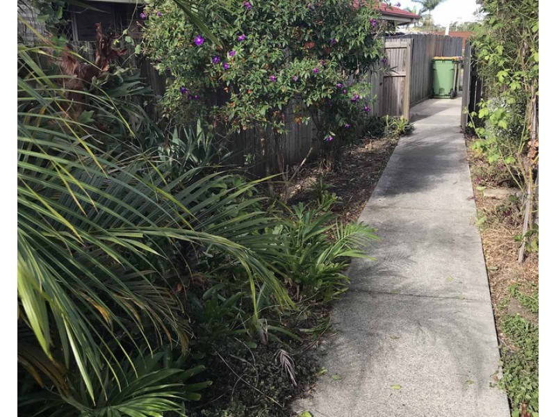 B/18 Suncrest Court, Parkwood QLD 4214