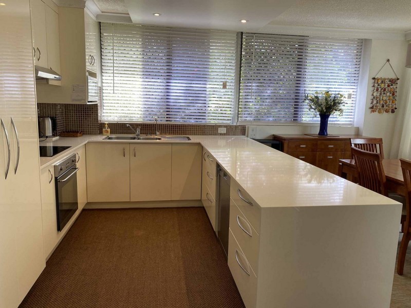 3/22-28 The Esplanade, Burleigh Heads QLD 4220