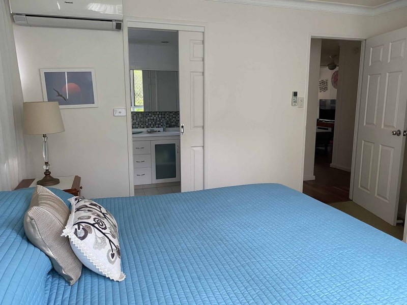 3/22-28 The Esplanade, Burleigh Heads QLD 4220