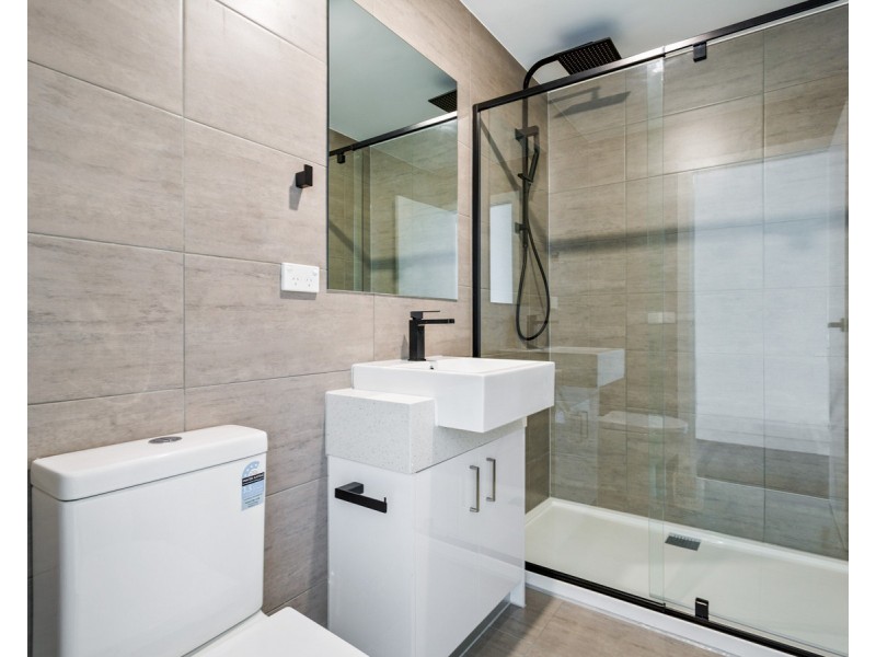 3/244 Pascoe Vale Road, Essendon VIC 3040