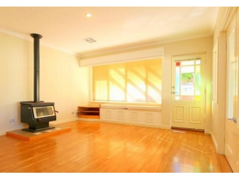 8 Litham Place, Pelican Point WA 6230