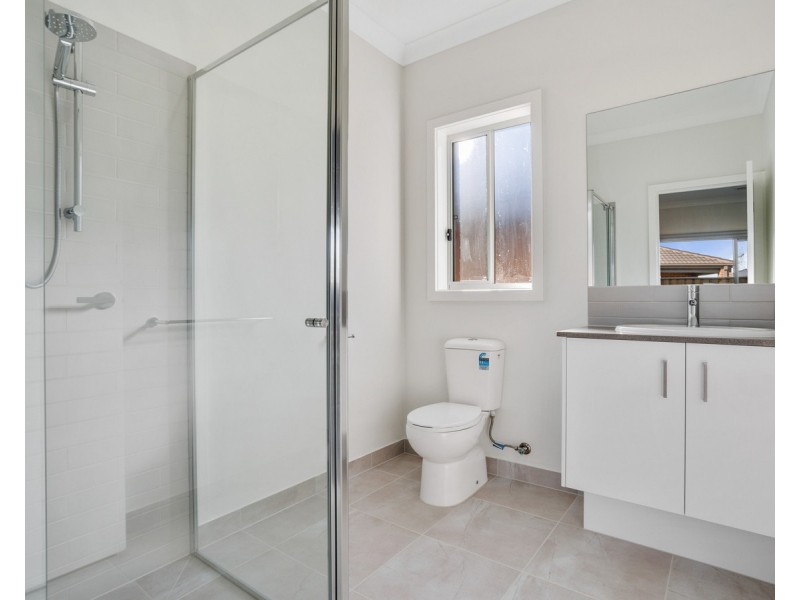 21 Camrose Street, Mickleham VIC 3064