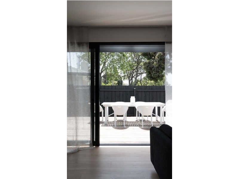 1/8 Koorong Avenue, Rosebud VIC 3939