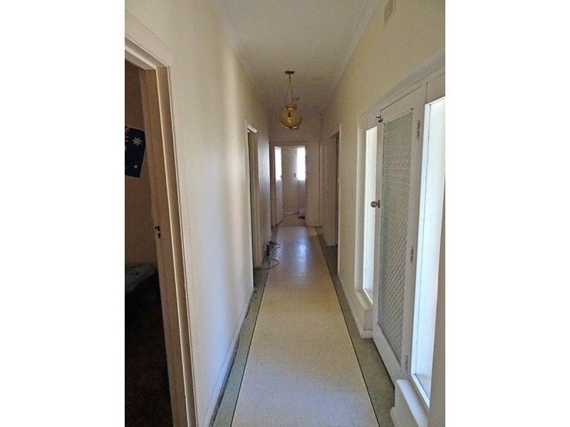 11 Tarcowie Street, Kilkenny SA 5009