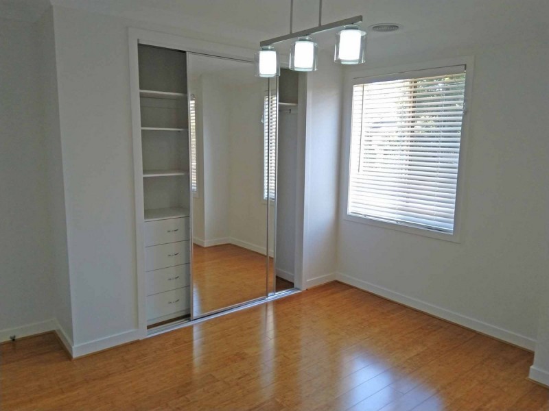 1/5 Penrhyn Avenue, Glen Iris VIC 3146