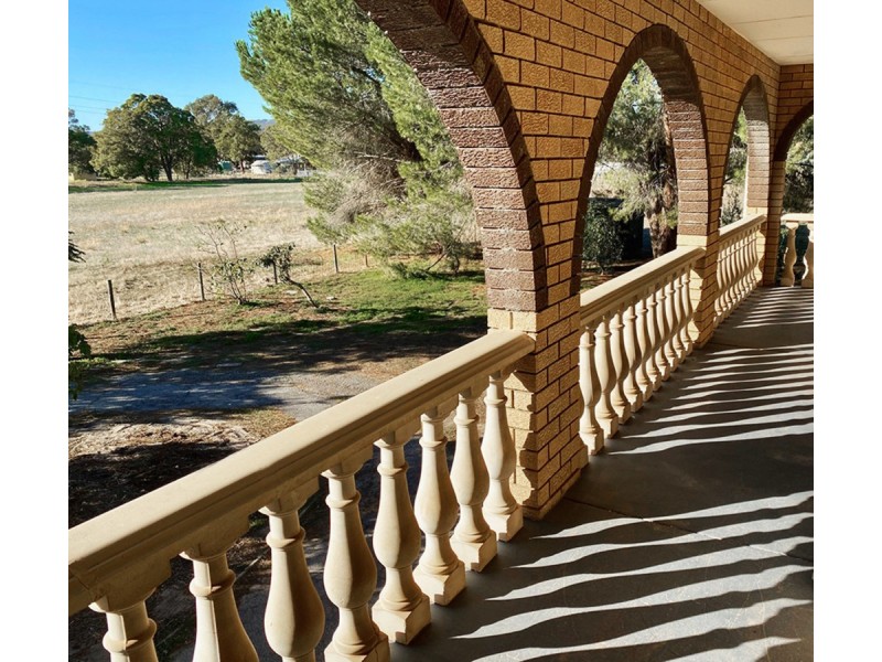 76 William Street, Herne Hill WA 6056