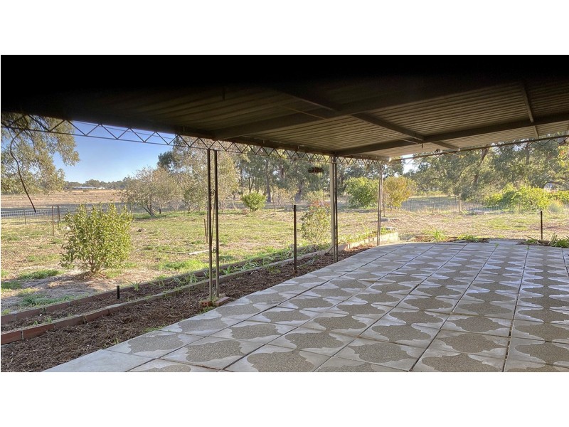 76 William Street, Herne Hill WA 6056